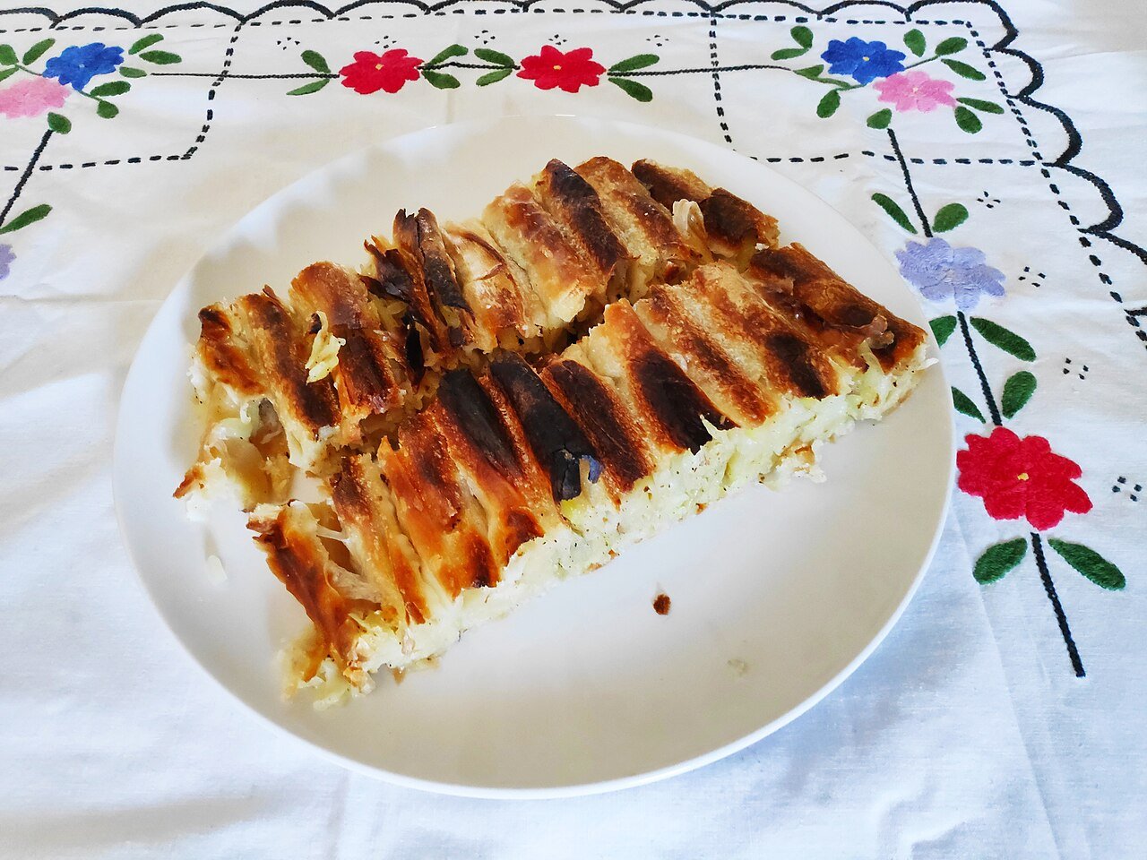 Krompiruša: recept za domaću pitu s krompirom